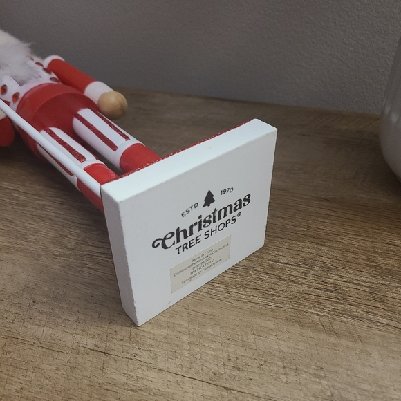 🍬Peppermint Candy Swirl Nutcracker Christmas Holiday Decor - Picture 7 of 8